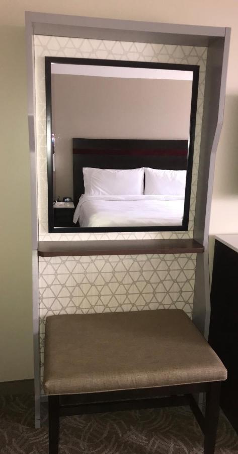 Holiday Inn Chicago Schaumburg By Ihg Εξωτερικό φωτογραφία